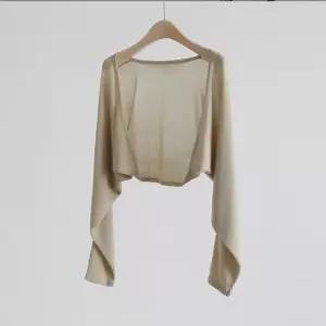 여성 니트 민소매 가디건 긴팔 코트 여름 패션 아이템 간절기 시원한 비치웨어 사무실 쿨가디건 나시 여자