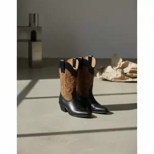 CC콜렉트 씨씨콜렉트 백 스모킹 슬리브리스 원피스_C253MSE001