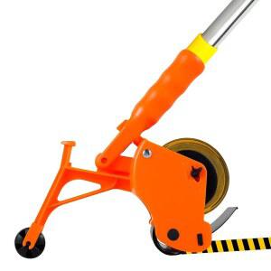 튼튼한 바닥 테이프 어플리케이터 - 진입로, 창고, 통로 및 스포츠 코트용 수동 푸시 마킹 도구 | 미끄럼 방지 그립, 조절 가능한 압력, 재사용 롤러(리필 롤 3개 포함)