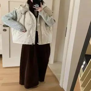 여자 캐주얼 패딩조끼 후드 다운 조끼 오리털 보온 원픽1