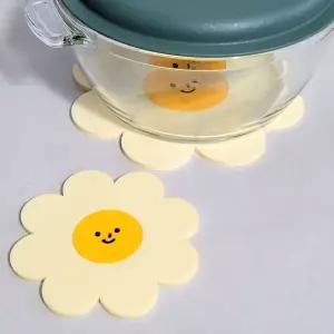 스마일 실리콘 컵받침 냄비받침대 티코스트