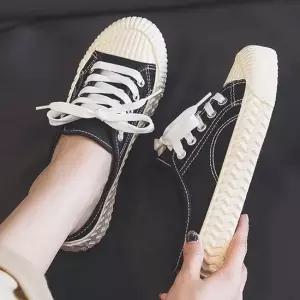 인기상품 스니커즈 뮬 데일리 외출 편한 블로퍼 운동화 코디 [WFJCZ4J_260320]