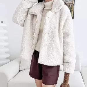 양털후리스 누빔 여성 뽀글이 점퍼 떡볶이 단추 털잠바 양털 자켓