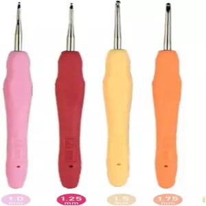 4피스 작은 사이즈 코바늘 헤어 바늘 레이스 1mm 1.25mm 1.5mm 1.75mm 인체공학적 소프트 핸들 실 뜨개질