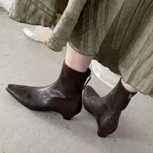 검정 여성 빈티지 슬림워커 웨지힐 스퀘어형 앵클부츠 앵클 워커힐 CH5