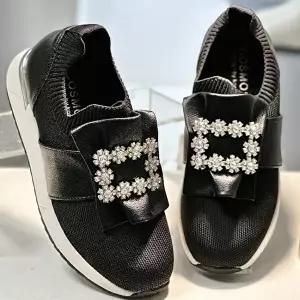 [셀러허브 1]리바디 세이브존03 리바디 레이첼 큐빅 키높이 스니커즈 4cm (652792023RV446) (11017889)