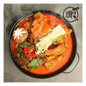 KT알파쇼핑 김가네 식탁 감자탕 5kg(9-10인분)+겨자소스 포함/ 돈등뼈 5kg 1개