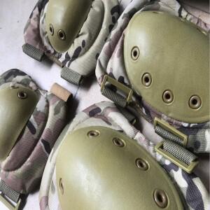 자전거/승마 보호용 향상된 버전 4피스 장비 세트(무릎 및 팔꿈치 패드)