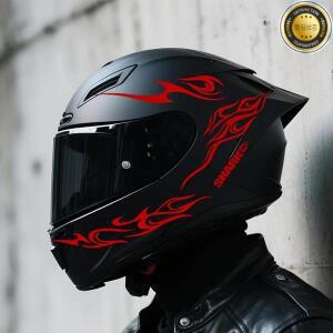 8-in-1 레트로 불꽃 텍스처 오토바이 헬멧 스티커 세트 (상어 글자 포함)