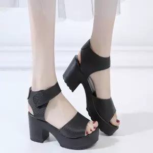 여자 발목 찍찍이 발편한 샌들 통굽키높이 스트랩샌달 여성샌들