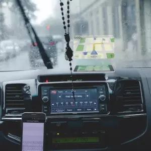 헤드업 디스플레이 HUD 반사필름 차량용 미러링 필름