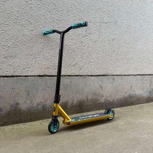 묘기킥보드 전문가용 스포츠 스턴트스쿠터 기술용 퀵보드 성인 초등학생 경량