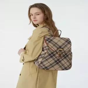 닥스 ACC 스테디셀러 브라운 체크 나일론 백팩 WCBA4F688W2