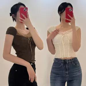 라인즈프릴티 레이스 반팔 셔링 크롭 여리핏 블라우스 여름티셔츠 스퀘어넥 쫀쫀티 리본티