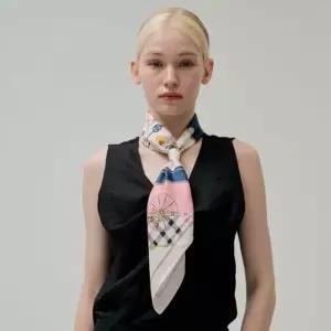 [갤러리아] [닥스] 실크 미니 스카프 SKD503