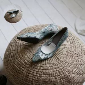 국내제작 망사 뾰족코 매쉬 여성구두 미들굽 자수