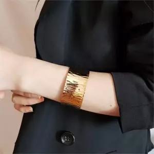 [다잇템]여자 넓은 볼드뱅글 골져스 팔찌 (9565693A)