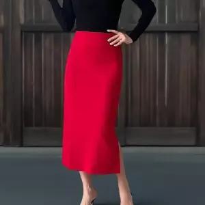 [신상오픈런]여자 절개 슬릿 앞트임 H라인 쫀쫀스판 밴딩 롱스커트 (41427033)