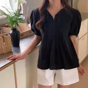 여성 러블리 반팔 페미닌 2색 여름 블라우스 셔츠 퍼프