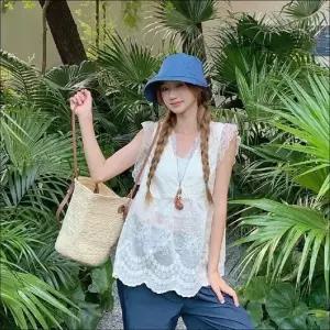 민소매 레이어드 여성 여름 레이스자수 나시셔츠 블라우스