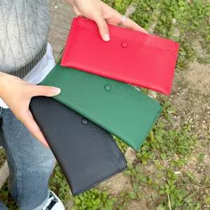 여성 심플 미니 클러치 지갑 스트랩고리 버튼포켓가죽파우치 파우치 스트랩 가방