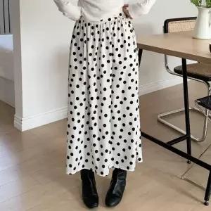 [다잇템] 여자 후레아 빅도트 백밴딩 폴리 롱스커트_24717793_588872