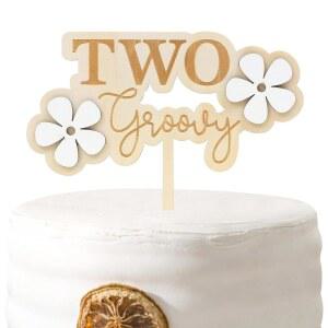 데이지 데코-투 그루비 케이크 토퍼 우드 - 토퍼, 생일 장식, 플라워
