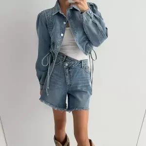 여자 스트링 셔링 퍼프 카라넥 봄 투웨이 크롭 청자켓