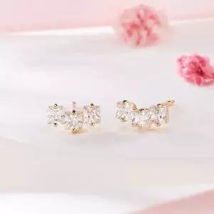 [신세계라이브쇼핑][비앤비골드] 14K 라인 쿠션 사각컷 침귀걸이 한쌍 MNE42439