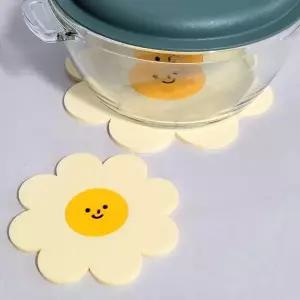 [콩심팥심]스마일 실리콘 컵받침 냄비받침대 티코스트