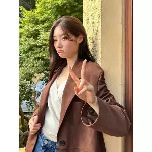 [온앤온](광주신세계)[정채연 착용] 크롭 랩 뷔스티에 니트 NEK5XV810