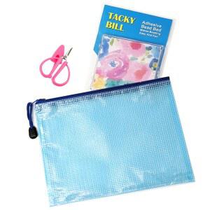 ThingamaJungle 끈적끈적한 비딩 매트 액세서리 세트 - 미니 가위, 메쉬 지퍼백, 장식용 하트 모양 바늘 작업자 비닐 스티커가 포함된 빌 비드 케이스