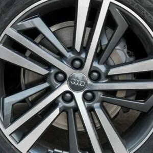 60/61/68/69/77MM 자동차 휠 캡 센터 허브 커버 아우디 A6 S3 S4 A4 A6L A7 A8 A3 A5 Q3 Q5 Q5L Q7 RS3 RS4