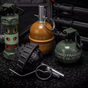 모형 수류탄 소품 반동 M67 게임용 연막탄 무광 밀리터리 플라스틱 메탈