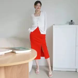 [최초가 99 000원]레시타 사이드 버튼 데님 스커트