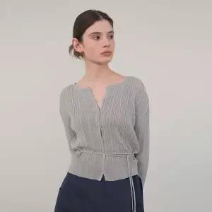 [롯데백화점]온앤온 스트링 가디건 NEK5MD425