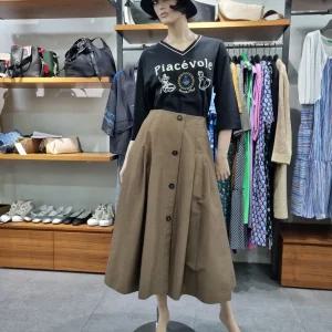 베네통/애플아울렛/레이온 혼방 세비아 스커트/BASK01441