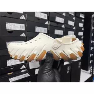 [더한어패럴/당일출고] 크록스 에코 로 클로그 초크 화이트 211675-0WV 남녀공용 슬리퍼