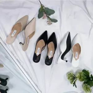 여자 데일리 오피스룩 포인티드 캣츠힐 뮬 슈즈