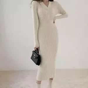 [옷은날개] 골지 단추 슬림핏 롱원피스 V넥 중요한 자리 데일리