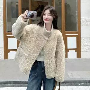 여성용 니트 겨울 트렌디 워머 기모 도톰 램스울 차이나넥 모피 일체형 베이지색 코트 아이템 HT4