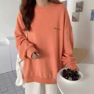 예쁜 봄가을 커플룩 베이직 패션 아이템 컬러 맨투맨