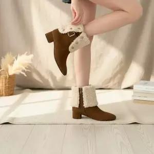 [하프클럽/다잇템]여성 세무 스퀘어 FUR 중간힐 발목 라이닝 부츠