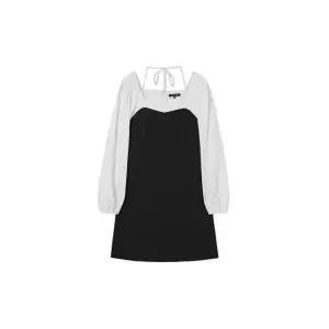 [LAP] 스퀘어넥 셔링 배색 미니원피스 AR1WO364 944544