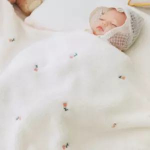 제이앤제나 아기이불 극세사 담요 소소플라워 75X90