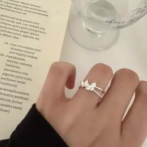 [디작소]여성 실버 925 언밸런스 더블 나비 오픈반지 (34444652)