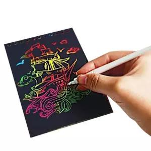 무지개색 스크래치북 A4사이즈 8장 1묶음/긁는/그림/창의력/집중력/향상/선물/전용펜/예쁜/색채/작품/완성