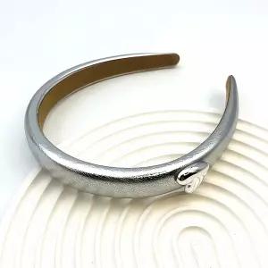 하트워니 헤어밴드 실버 머리띠 메탈 장식 헤어 액세서리 장식품 스타 일링 패션 연출 머리