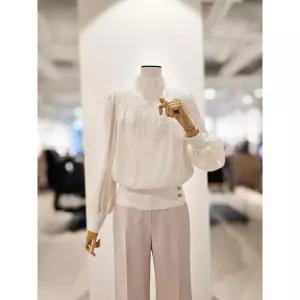 아이잗컬렉션 더턱 디테일 링클 하이넥 블라우스 CS2B0BL231 461307