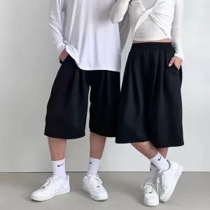남녀공용 3턱 포인트 허리 밴딩 버뮤다 밴딩 반바지